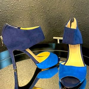 Blue BCBGeneration Two tone suede Shoes!